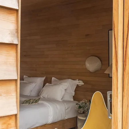 - Orso Hotel Paris