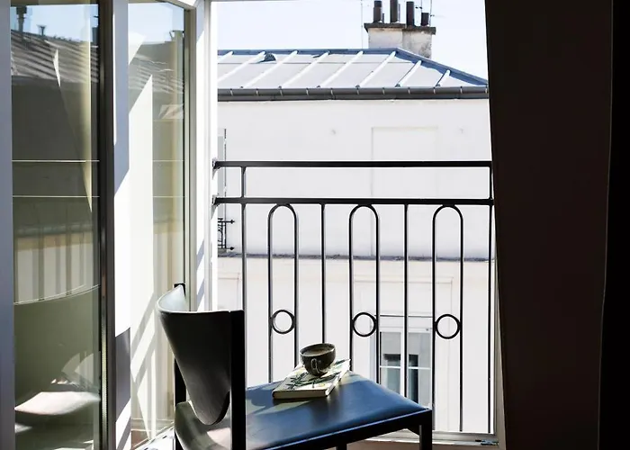 - Orso Paris